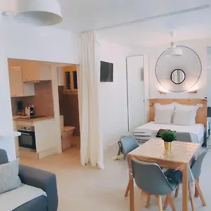 Le Studio Des Tours Appartement